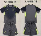 2025 -2026 Juventus club black goalkeeper soccer jerseys