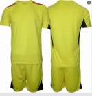 Customize personalized names and number yellow soccer jerseys(Advertising images can also be added, but the cost will be charged separately)